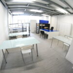 Postazioni di lavoro condivise in spazio coworking Napoli